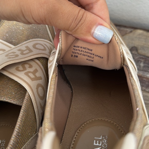 Michael Kors Geena sneakers. Beige and white. Size 9.5. New no box. Never worn. - Picture 6 of 7